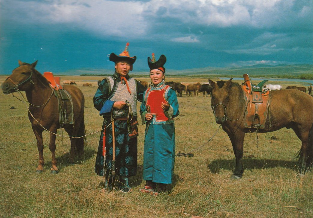 MONGOLIA Travel around the world ABITUDINE DELLA MONGOLIA