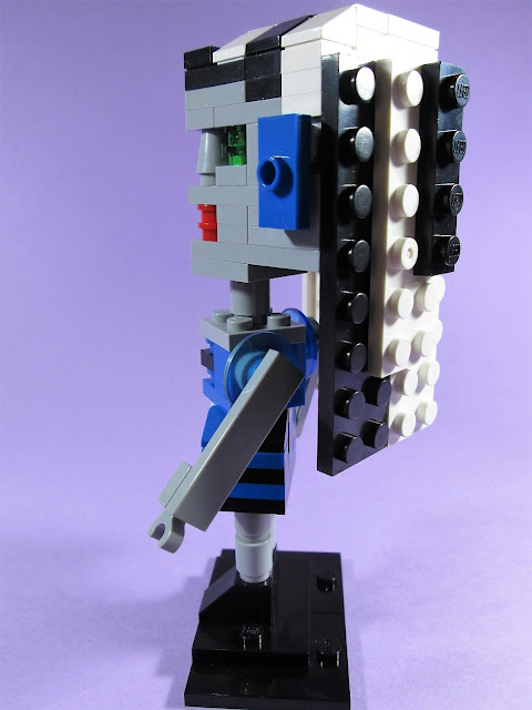 MOC LEGO Bonecas Monster High Frankie Stein e Operetta