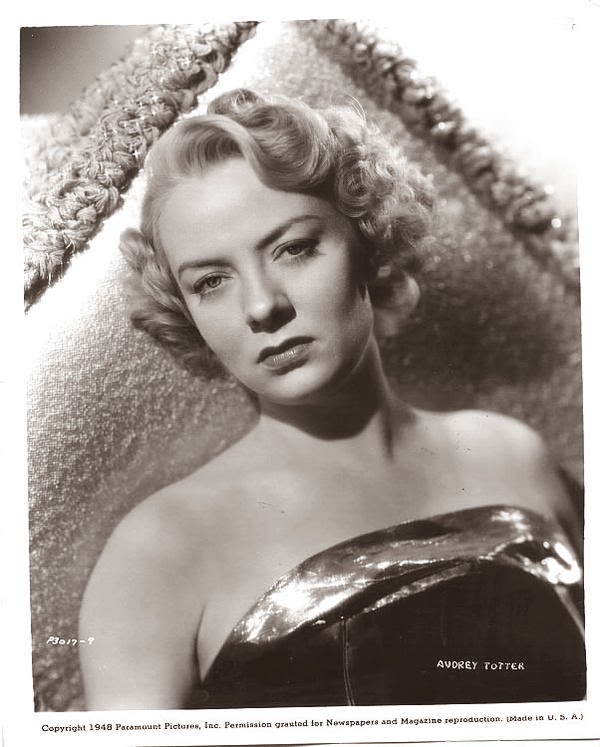 Adiós a la fantástica Audrey Totter (1917-2013). 