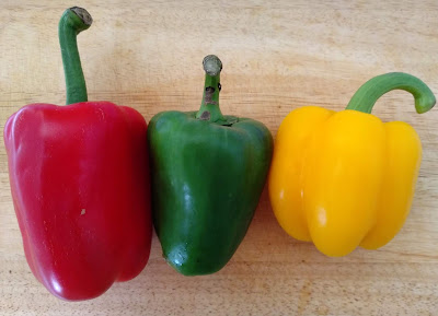 Fajitas de pollo Fajitas de pollo La Cocinera Novata receta cocina mexicana mejicana aves pimientos marinada aguacate nata agria tortillas trigo maiz