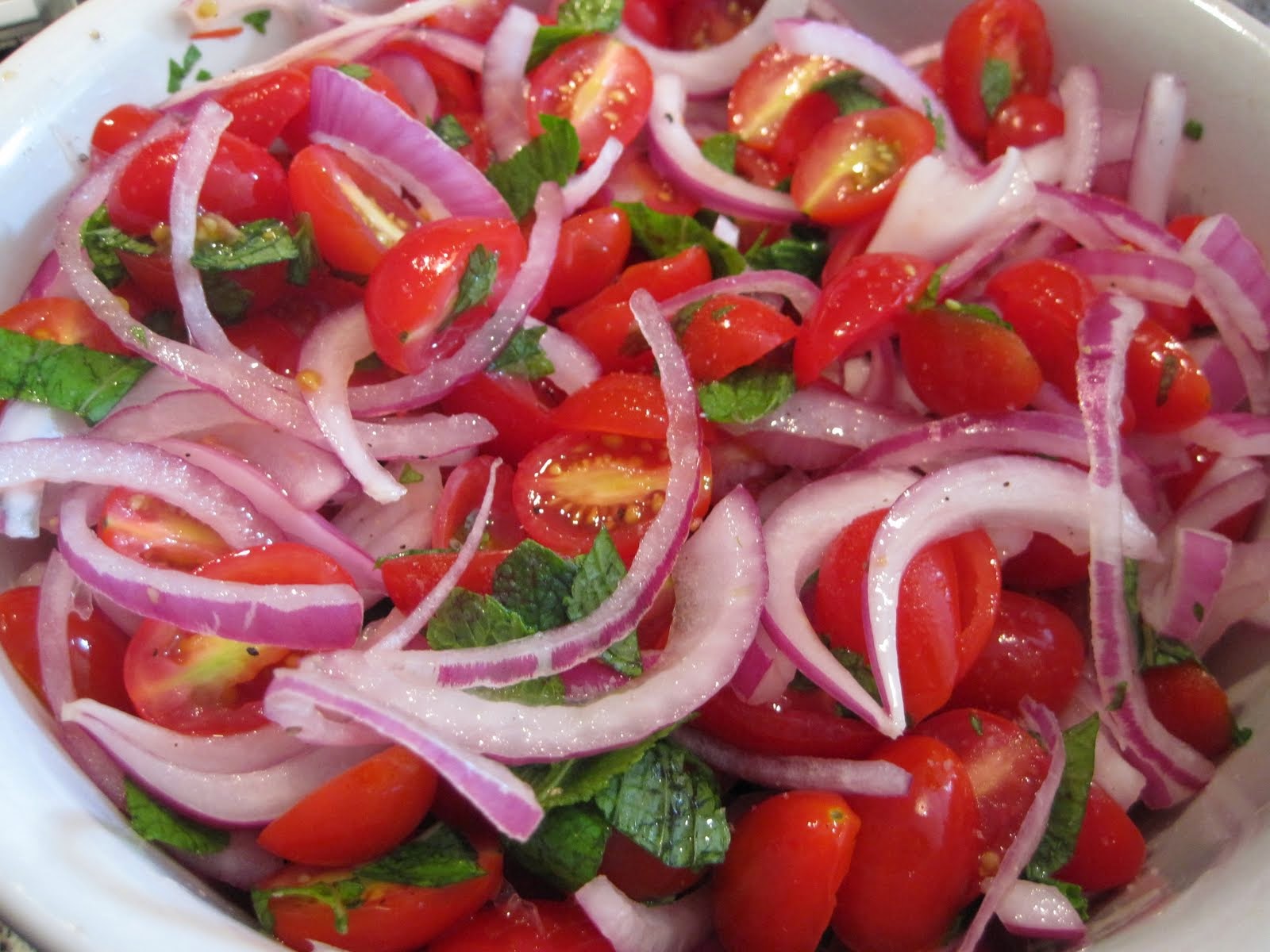 How to Make Middle Eastern Tomato and Onion Salad Asian Cooking Recipe