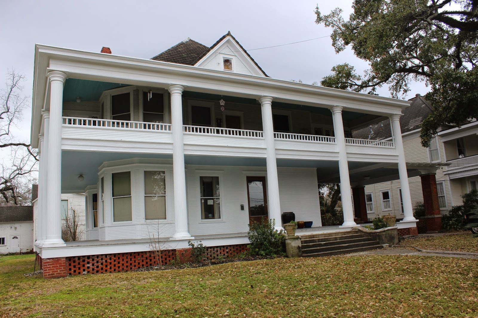 Historic Walking Tour of Lake Charles, Louisiana