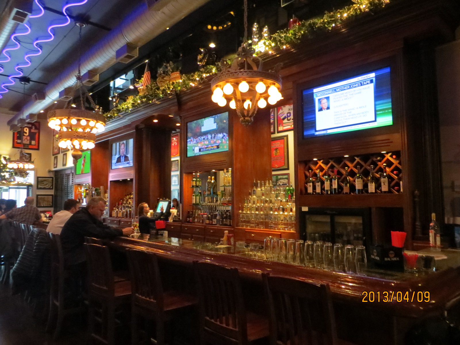 Jeeps Pubs Taverns and Bars Rudy's Bar and Grille (Chicago)