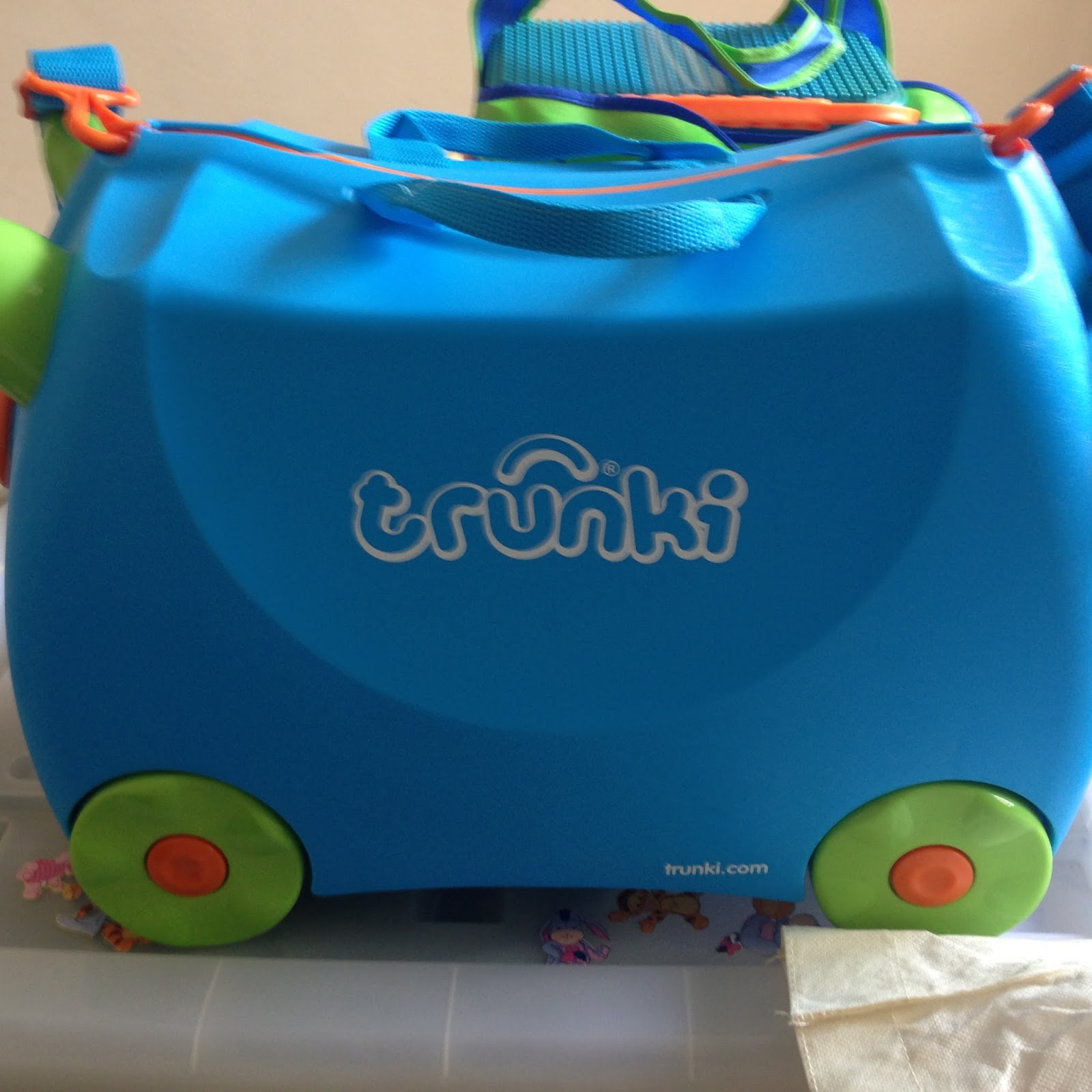 My Kids' Treasure Trove: Brand New Trunki Luggage! :)