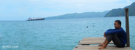 Danu di pantai karanggongso trenggalek