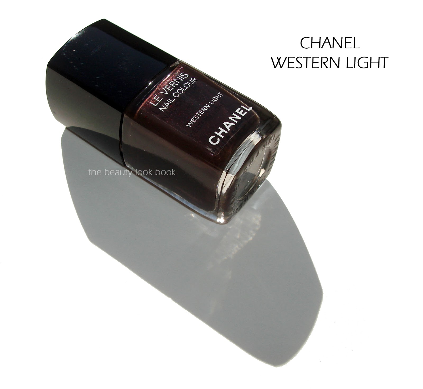 Glamour y brillo se unen en la colección Revelation de Chanel