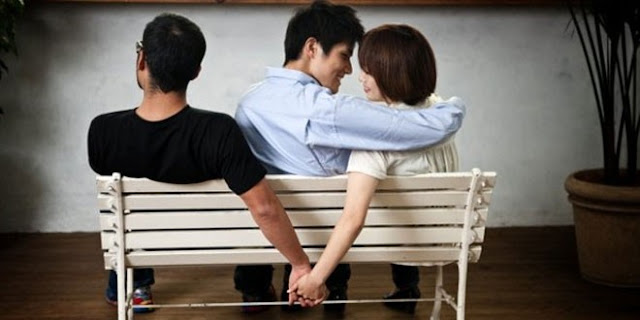 Para Suami Harus Tahu 12 Tanda Istri Selingkuh Dengan Pria lain Para Suami Harus Tahu 12 Tanda Istri Selingkuh Dengan Pria lain