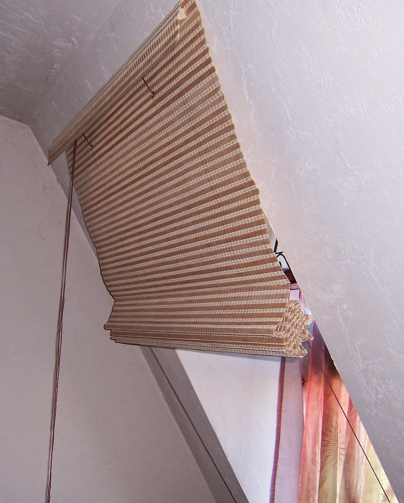 Bambusrollo nach Maß, Jalousie nach Maß Können auch schräge Rollos