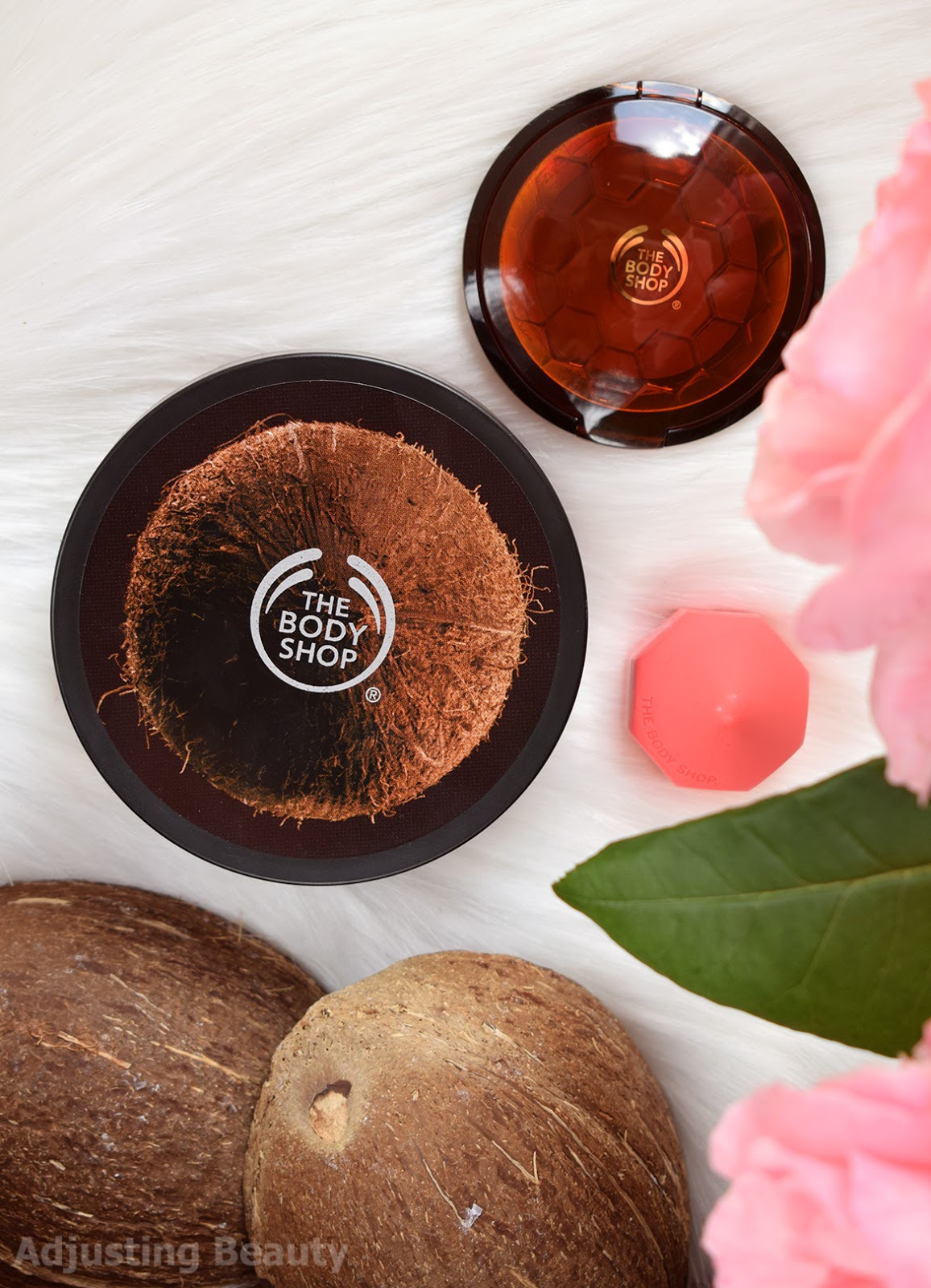 Pijnboom Onzuiver Waarnemen Review: The Body Shop - Coconut Body Butter, Honey Bronze Bronzer (01) and  Lip Juicer - Adjusting Beauty