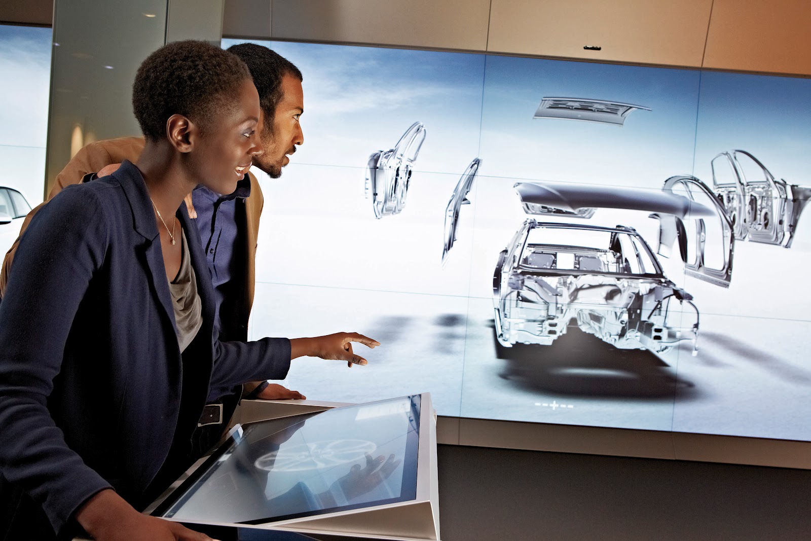 Audi Digital Showroom Opens In London