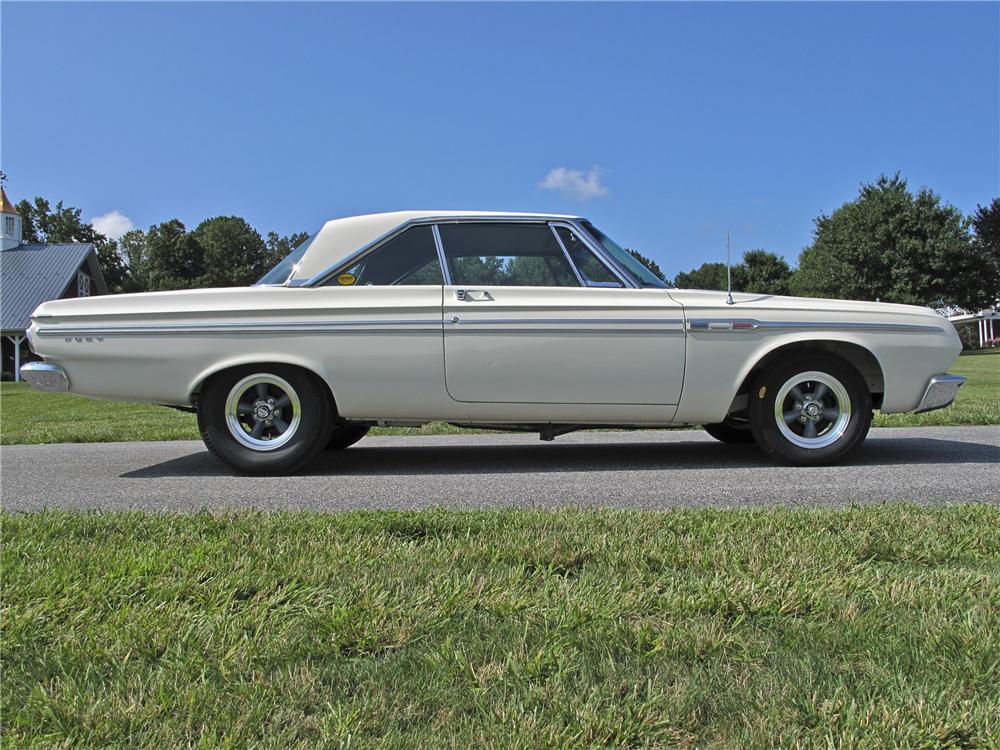 Muscle Cars L 233 Gendaires 1964 Plymouth 426 Street Wedge