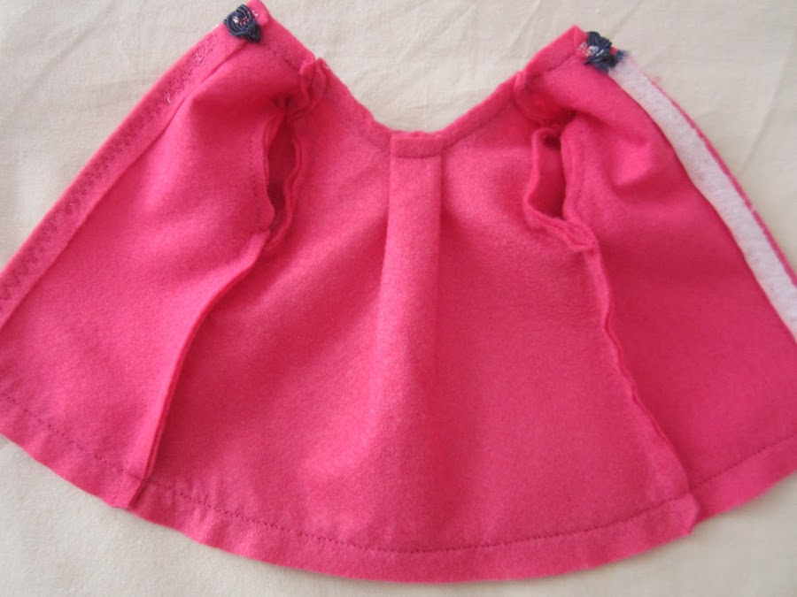 mis nancys, mis peques y yo, vestido nancy fieltro fucsia interior