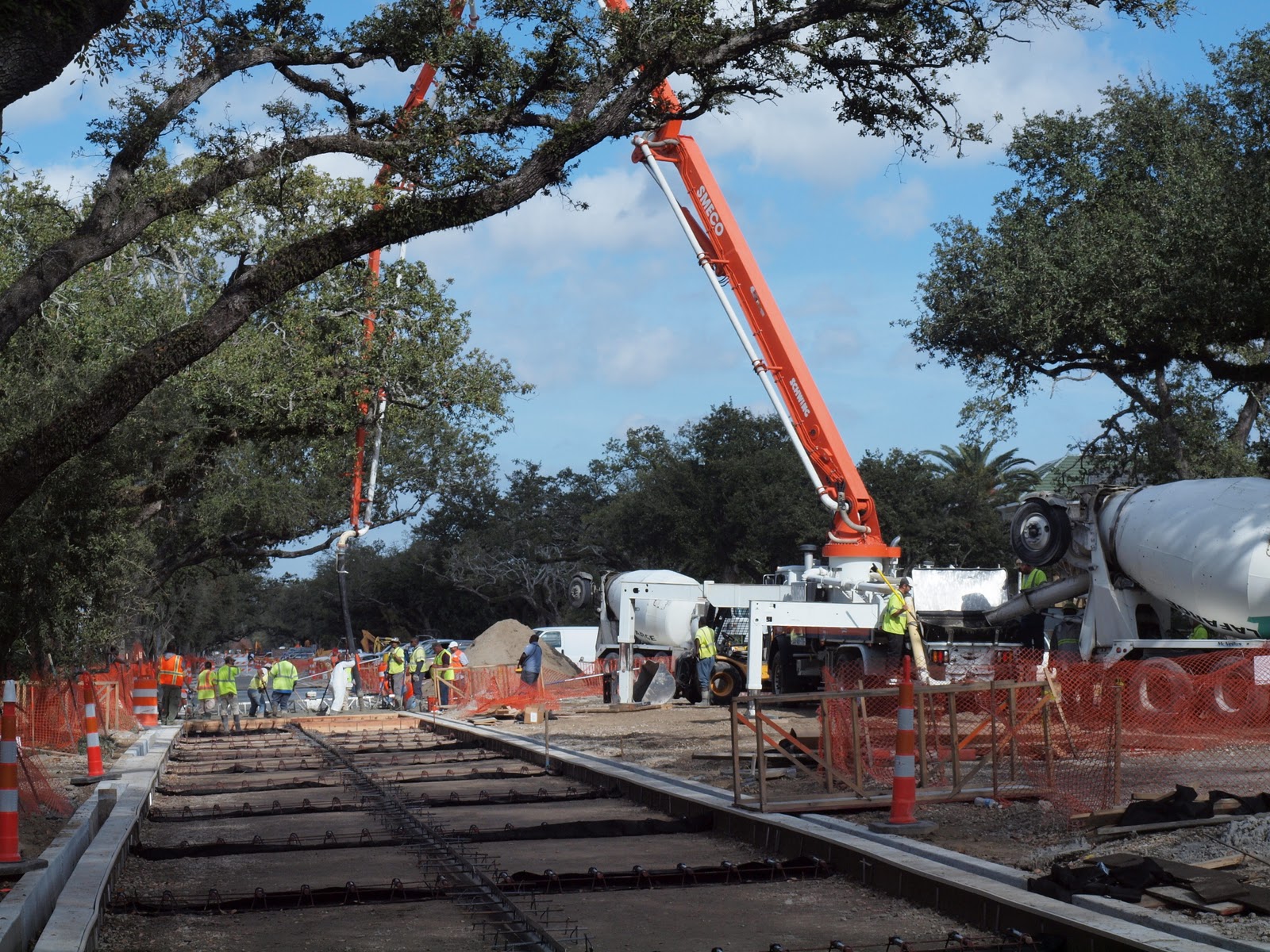 angels and people, life in New Orleans the eternal construction project