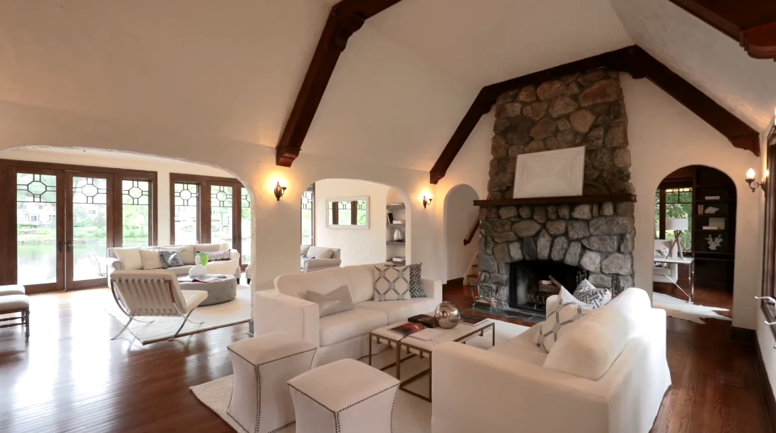 Tour 55 Orchard Dr, Greenwich Luxury Home vs. 23 Interior Design Photos