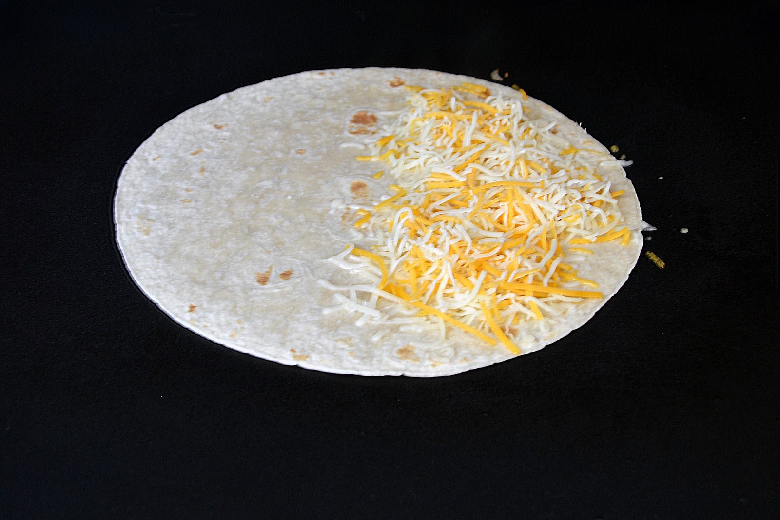 Recipe 380 Calorie Chicken Quesadillas Perfectly Ambitious