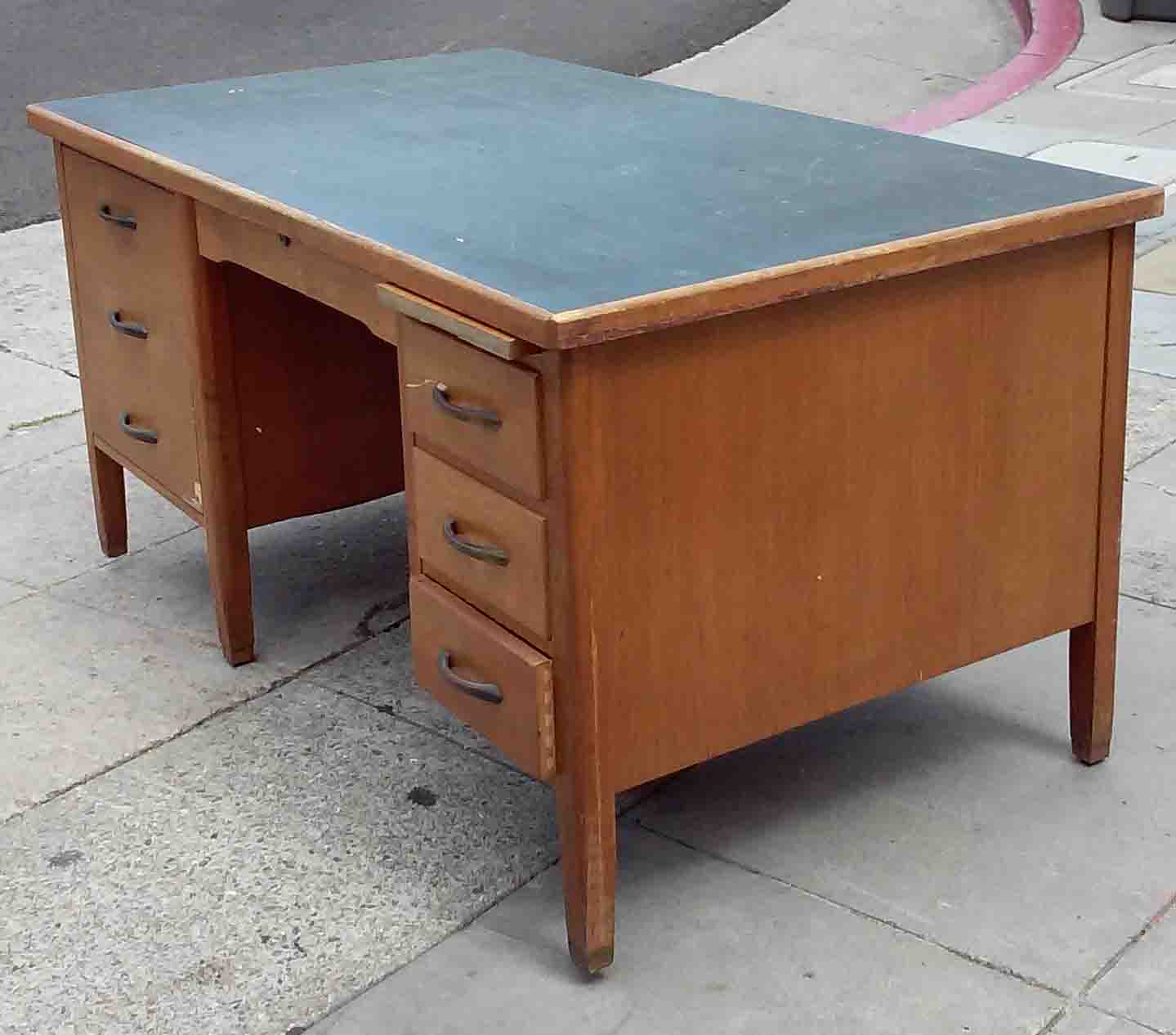 UHURU FURNITURE & COLLECTIBLES SOLD Oak Teachers Desk 20