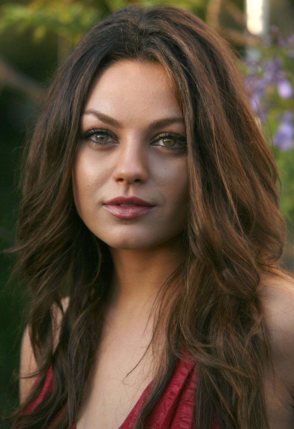 Mila Kunis Hot Pics  Hollywood Celebrity Hot Wallpapers-5542