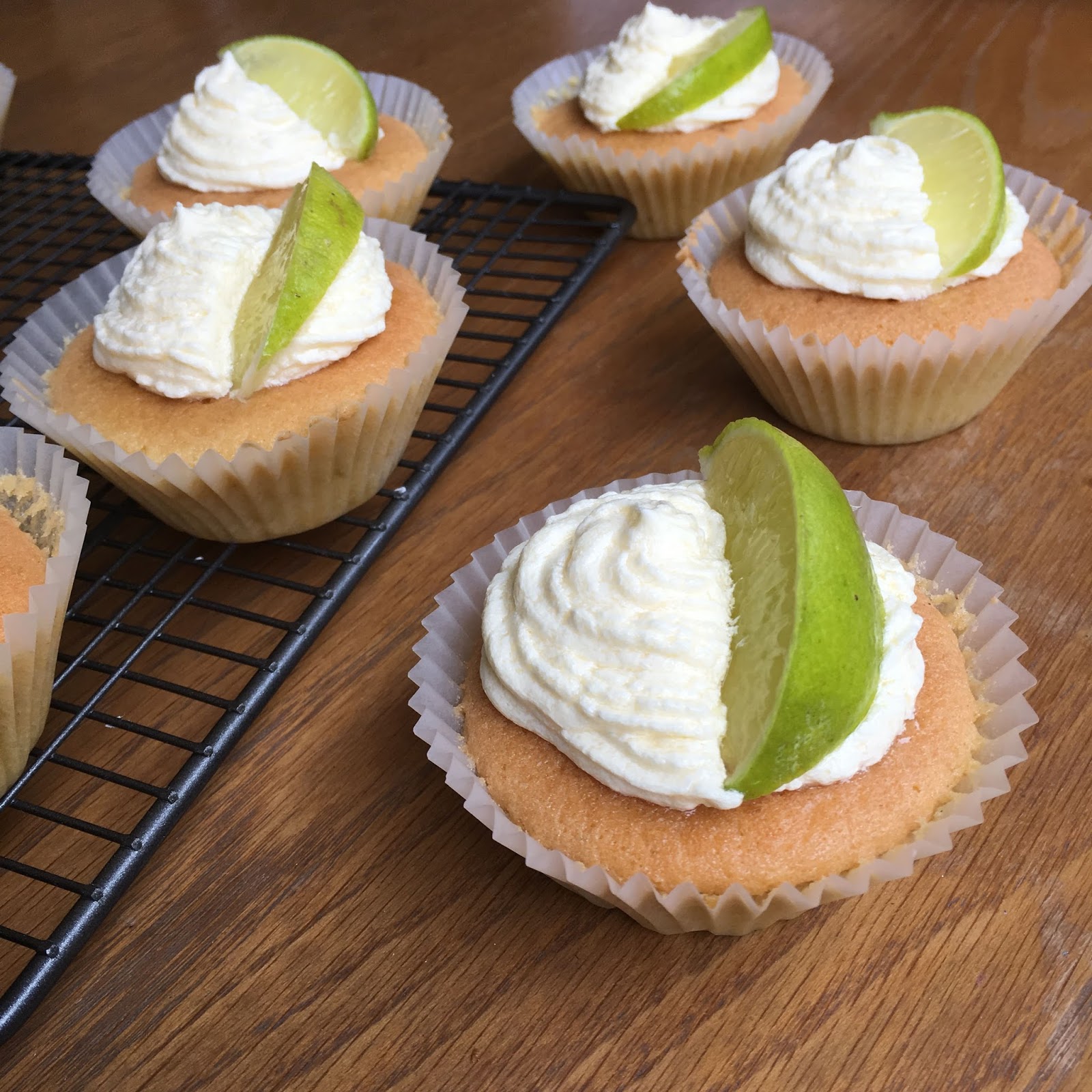 F.B.L Savvy Gin & Tonic Cupcakes