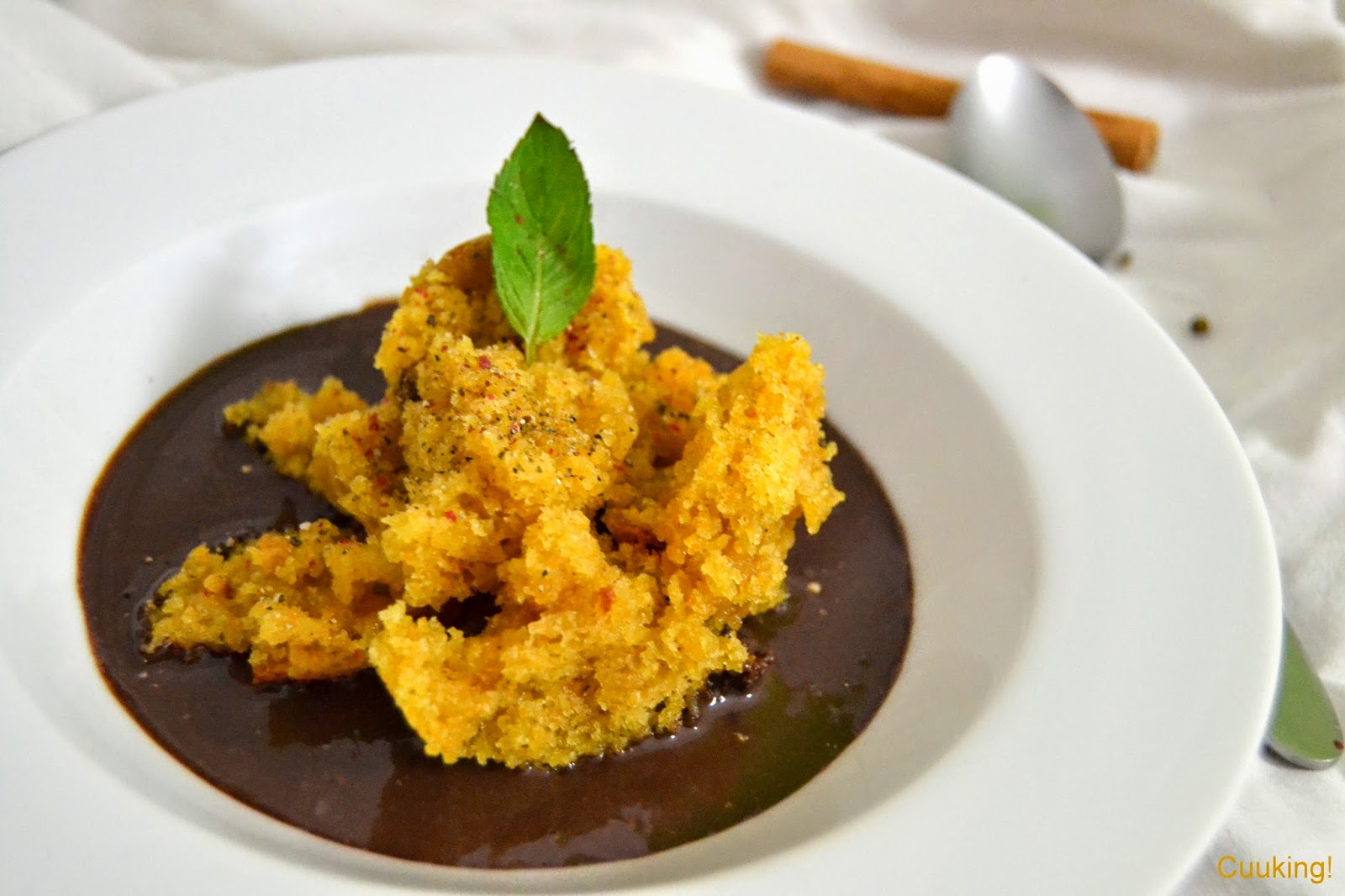 Bizcocho de zanahoria con chocolate especiado