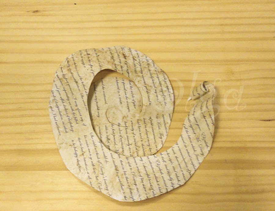 como_hacer_flores_de_papel_envejecido_imitando_hojas_de_libro_antiguo_how_to_paper_flowers_fake_old_book_paper