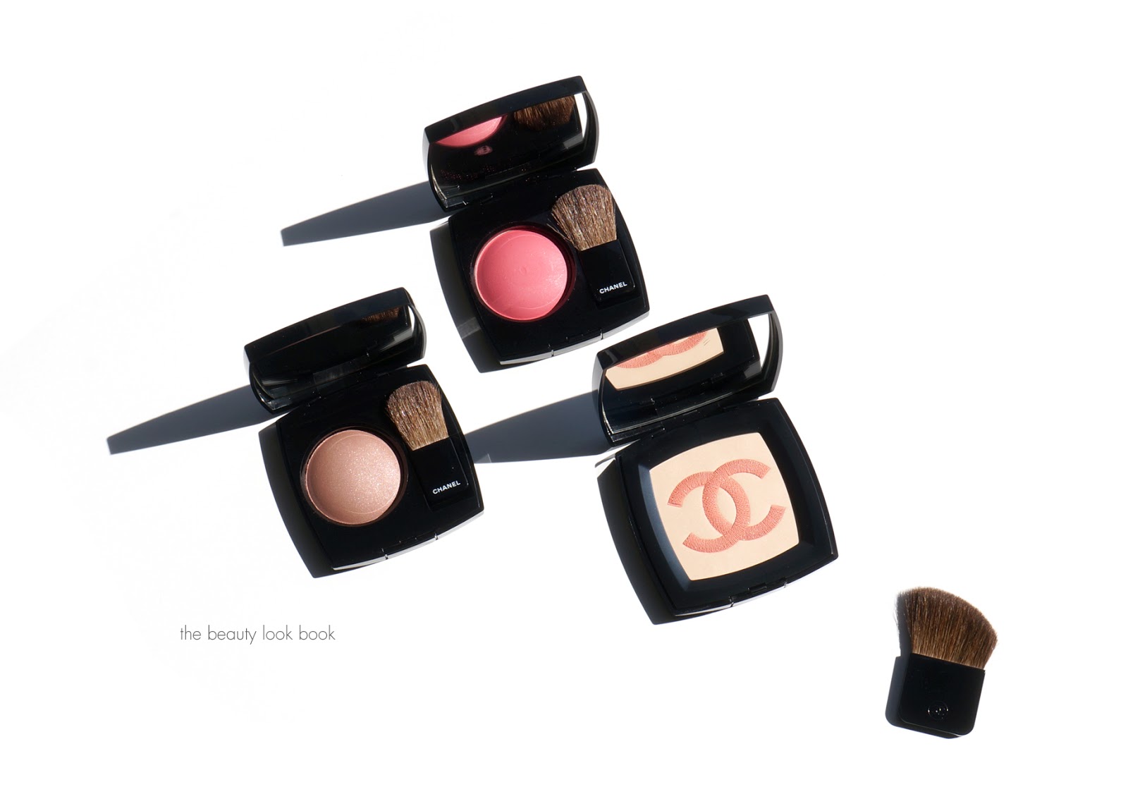 Chanel Joues Contraste Powder Blush in Golden Sun and Vibration