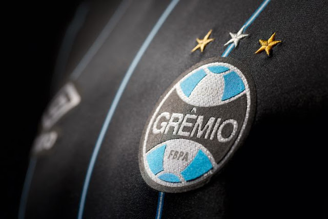 グレミオ 2015-16 ユニフォーム-4th
