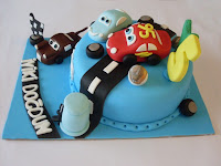 Renkli Tatlar Hayata Tat Katar: Şimşek Mcqueen Pasta