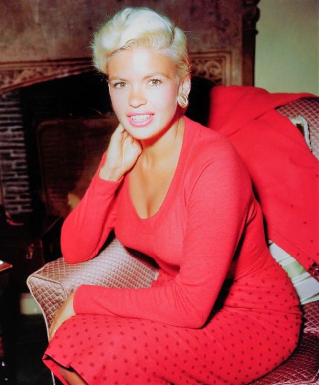 Stunning photos of Jayne Mansfield  One of the most famous beauty icons of the 1950s and 1960s - 77