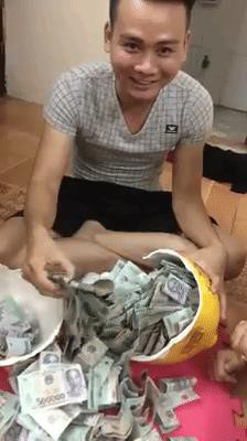 Man 'dap heo dat nuoi 2 nam' hoanh trang nhat voi tri gia len den hang tram trieu - Anh 2