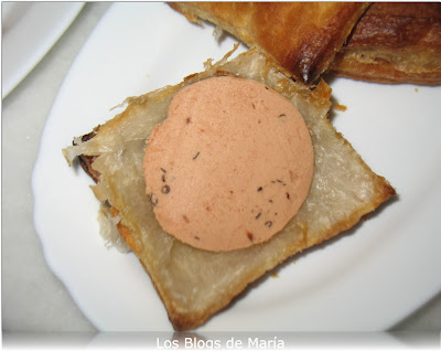 mousse de pato con ciruelas