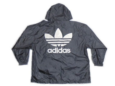 後面全体像 後面全体像