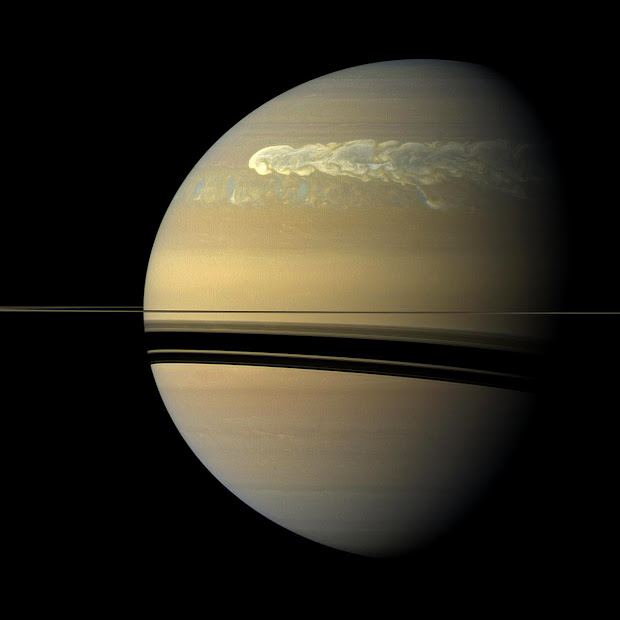 Huge storm on Saturn witnessed by the Cassini spacecraft!