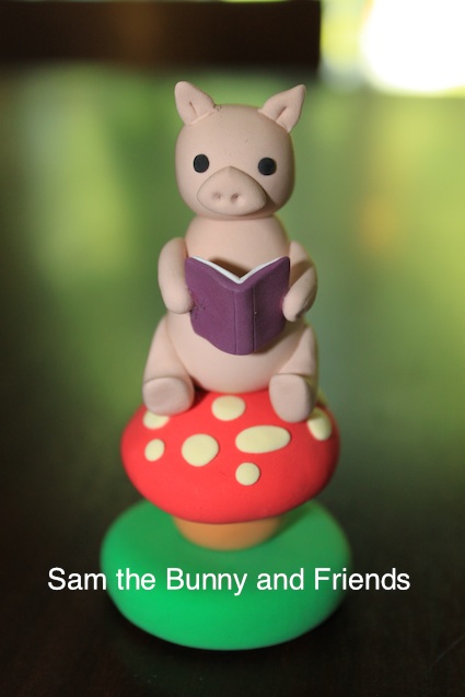 Sam the Bunny and Friends: Crayola Model Magic Clay: Pig reading a book