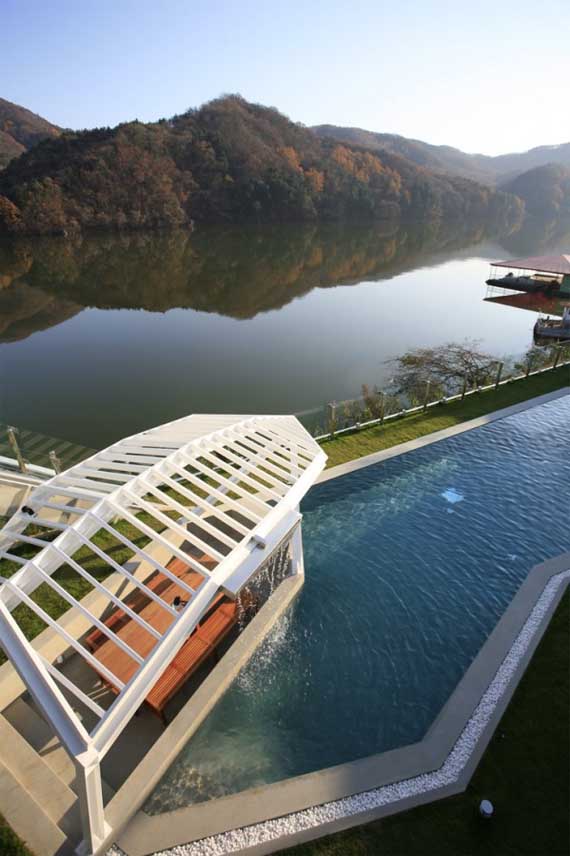 Contemporary Island House Design in Korea by IROJE KHM Architects