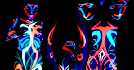 Abstract Anatomy' combines body paint, black light, circus arts at