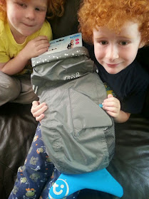 A Trunki Paddlepak picnic, review and giveaway! 