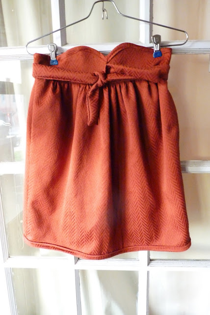 Tablecloth Skirt 85