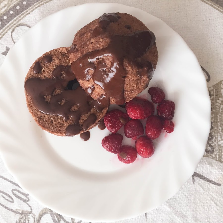 Mugcake fit de avena con chocolate