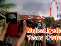 Sungguh nyata! Lihat video ketika Tuhan Yesus menghentikan tornado besar di Filipina Sungguh nyata! Lihat video ketika Tuhan Yesus menghentikan tornado besar di Filipina