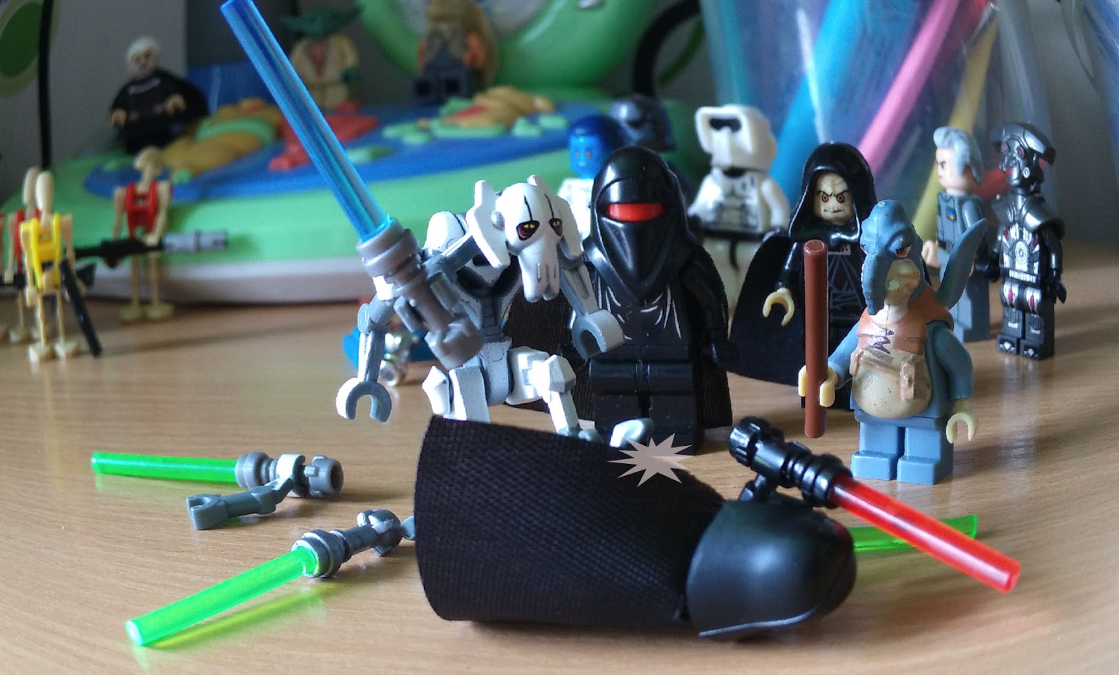 Darth Vader VS General Grievous.