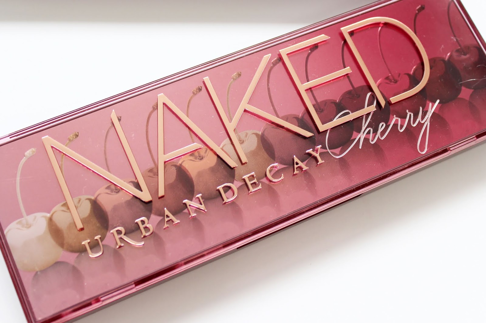 URBAN DECAY | Naked Cherry Palette - Review + Swatches - CassandraMyee
