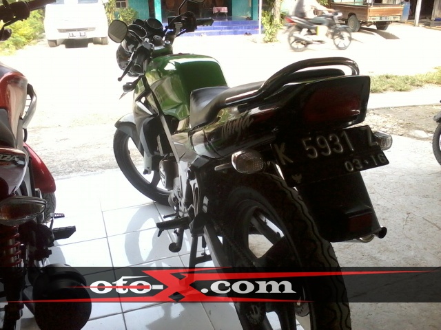 Jual motor BEKAS KAWASAKI NINJA SS Tahun 2011 Plat K