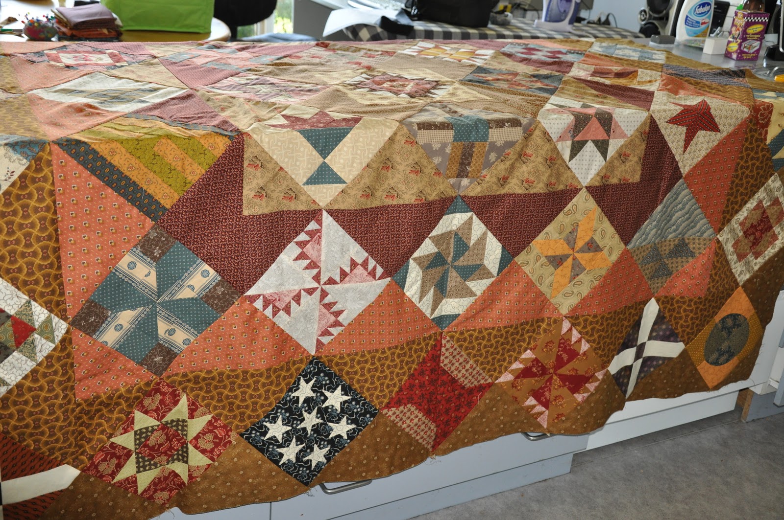 Lovetoquilt Civil War Quilt nearly finished