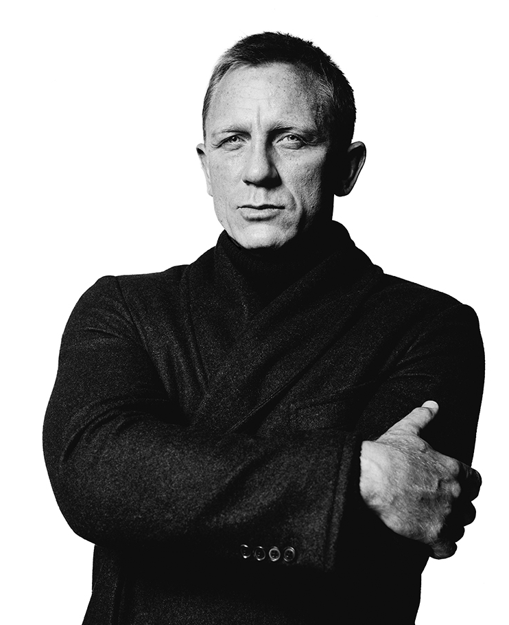 my new plaid pants: Daniel Craig Is Getting Lucky