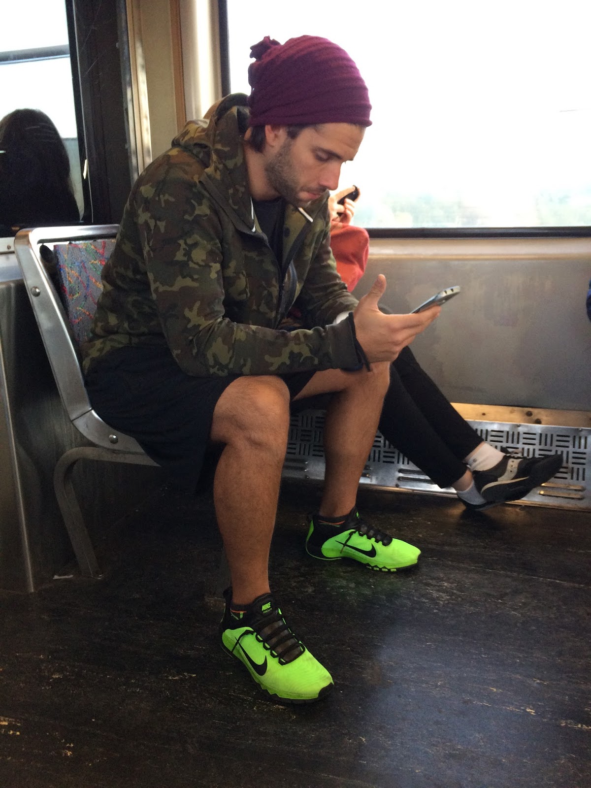Hotties on the T! Running Feet