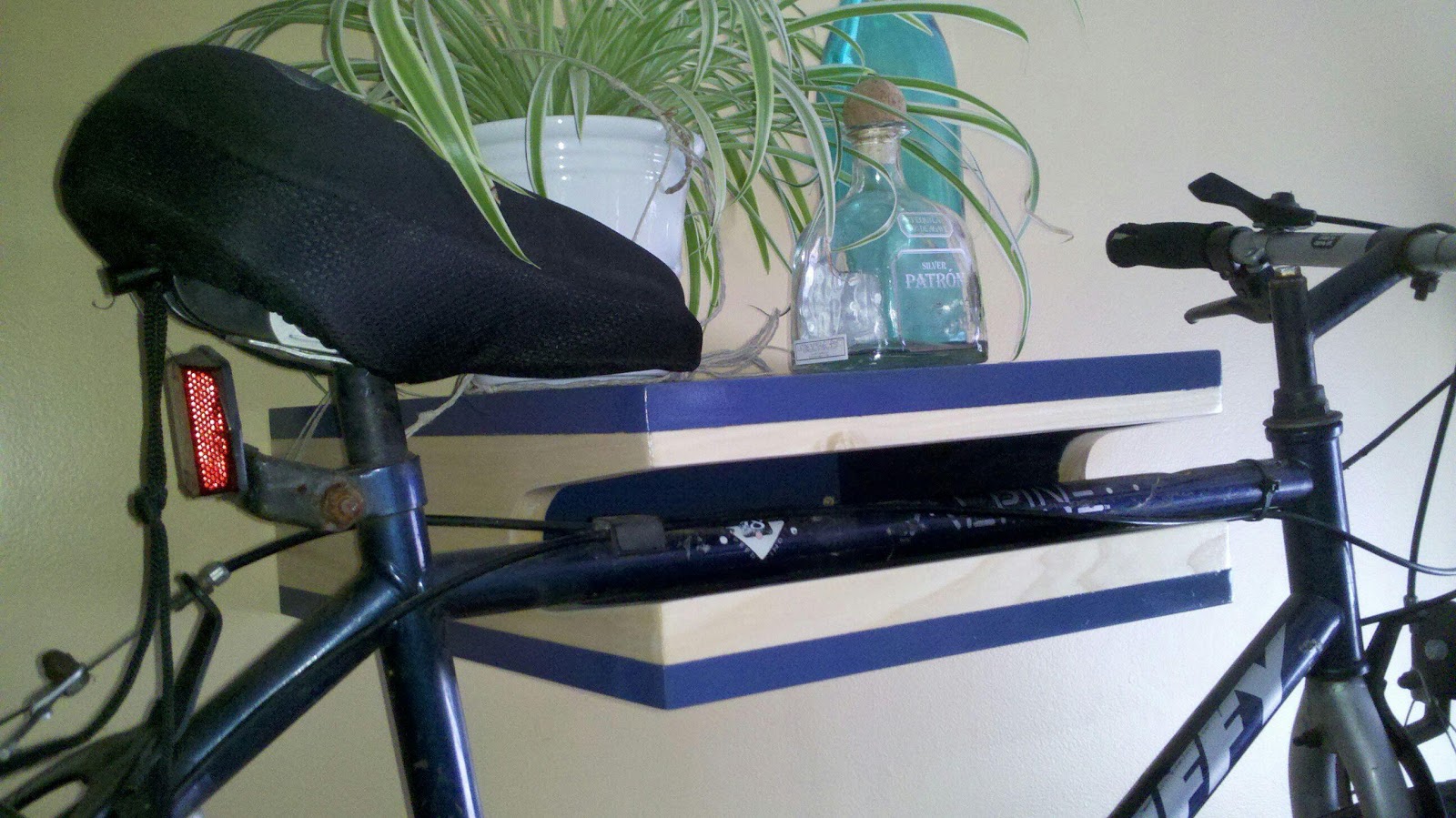 Hardwell Construction Fancy Bike Shelf
