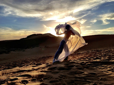 Still of Freida Pinto in Desert Dancer