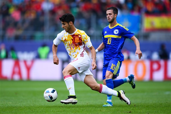 مباراة اسبانيا والبوسنة spain-vs-bosnia