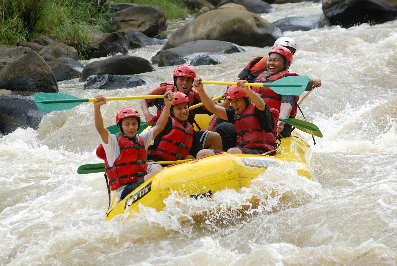 5 Destinasi Yang Menantang Adrenalin