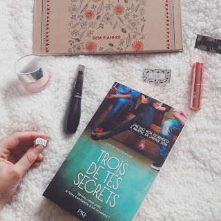 Avis roman Trois de tes secrets Julie Buxbaum Avis roman Trois de tes secrets Julie Buxbaum Coin des licornes Blog lifestyle Toulouse